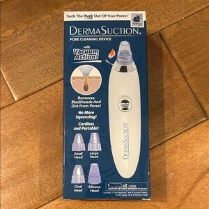 White Pore Cleaning Device